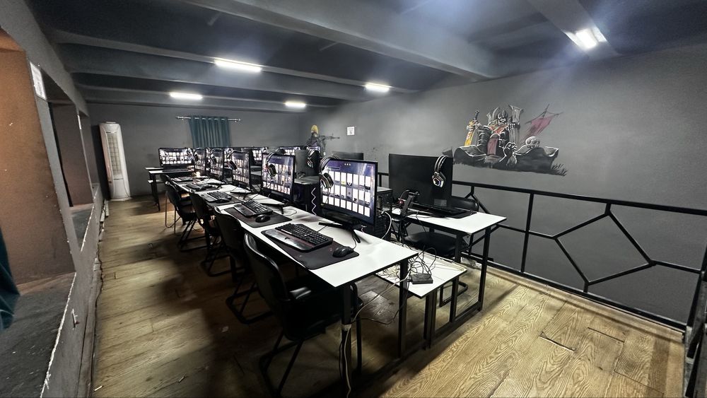 Igrateka kompyuterlari jihozlari bilan sotiladi