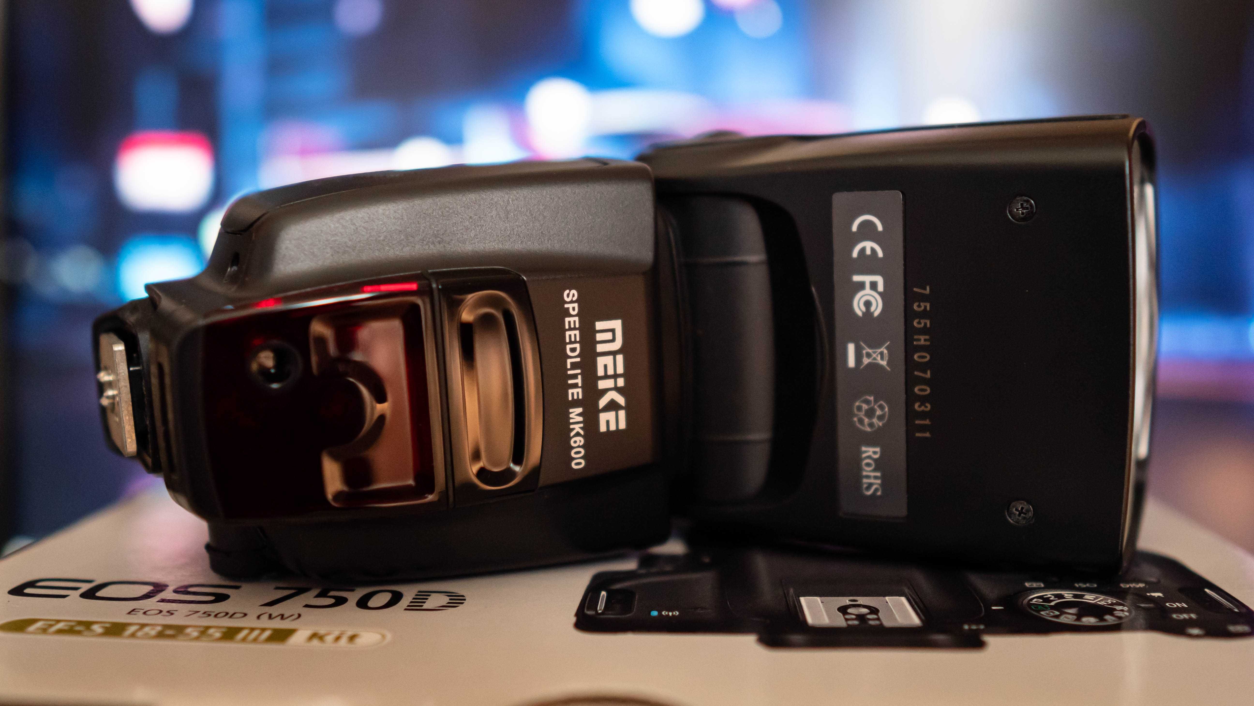 Camera Canon 750D + Canon 50mm f1.8 + Sigma 17-50mm f2.8 + blitz