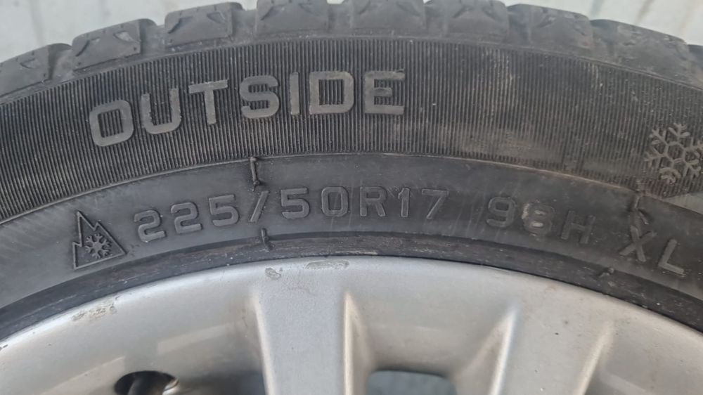 Vand Jante 17" pe cauciucuri de iarna