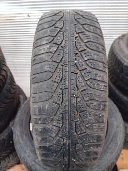 Cauciucuri de iarna Uniroyal 185x60r15