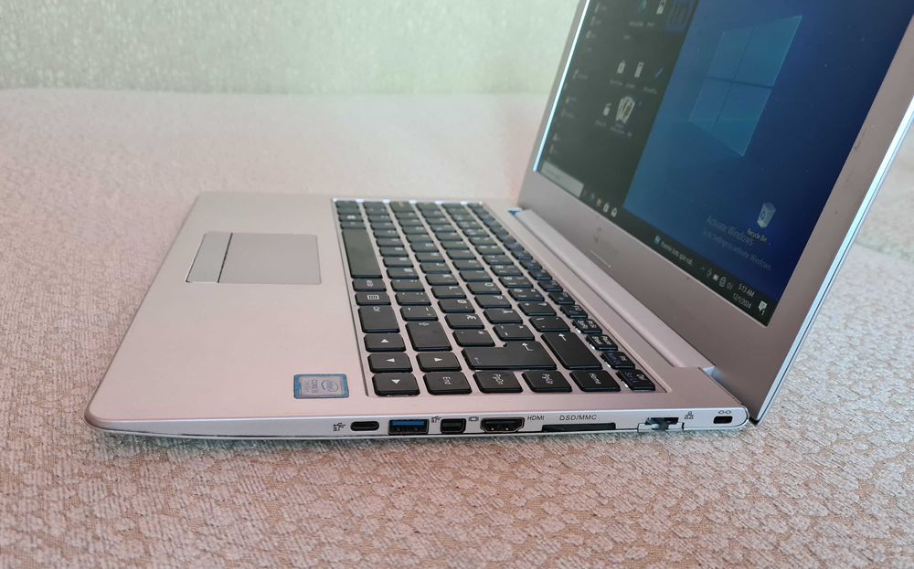 Laptop slim Multicom, 14" FHD, i5-7200u, 8 GB, SSD 256, taste luminate