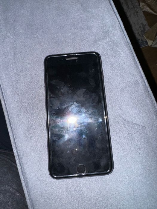 Iphone 8 plus 64gb