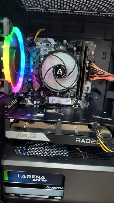 Pc gaming Rx 6600 8gb/Ryzen 5/16gb ram Gta V Fortnite Cs 2