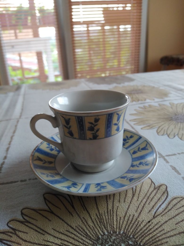 Сервизи, чашки, купички, тенджерка