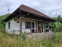 Casa de vacanta, cabana retrasă