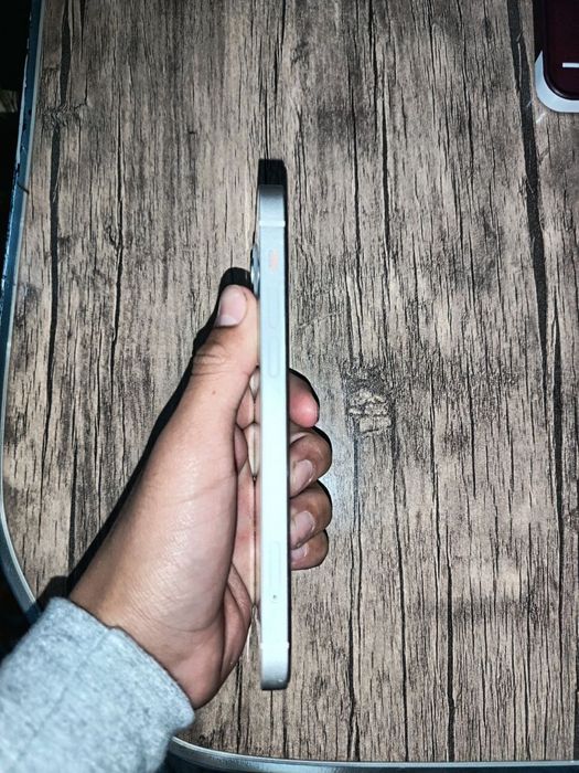 Iphone 12 white KH/A