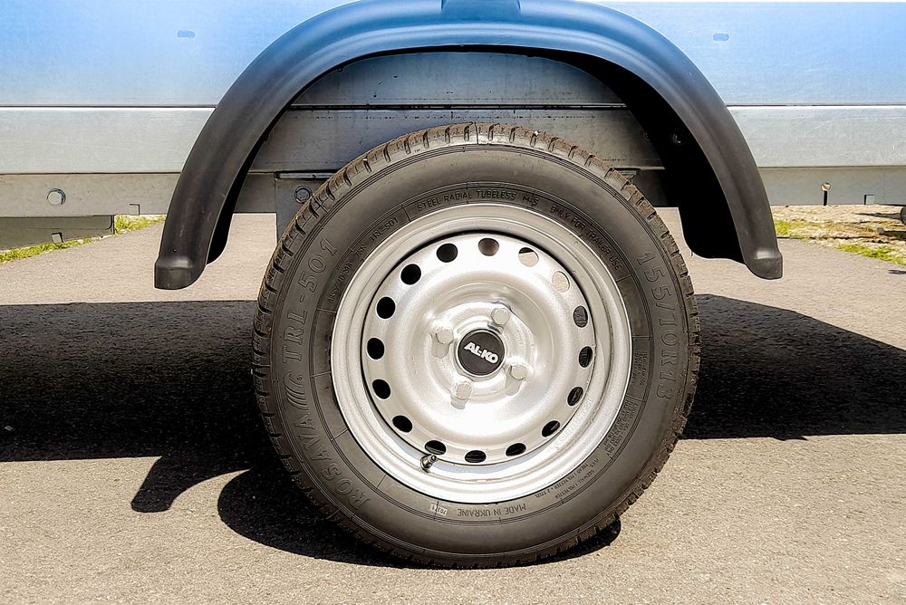 Remorcă monoax 750kg REPO nouă auto ATV MOTO apicolă carte RAR