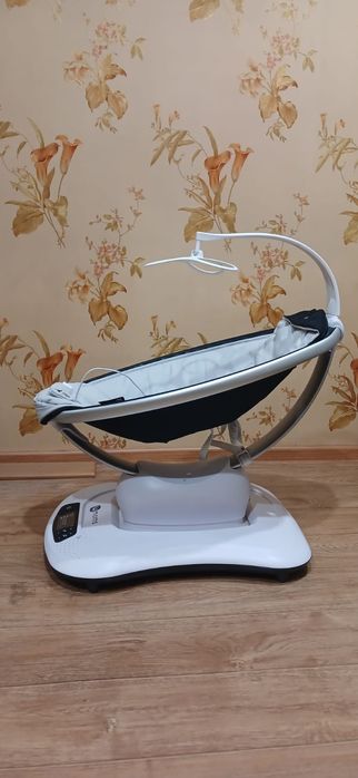 Детский шезлонг (кресло-кочалка)