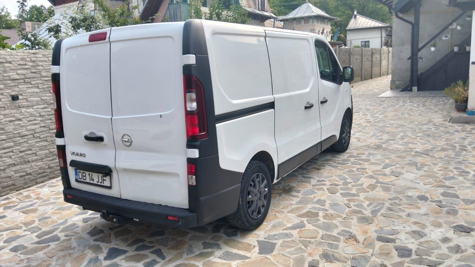 Opel Vivaro 1,6D,/ 2015
