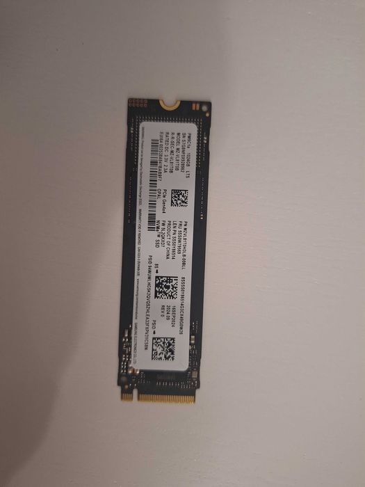 SSD Samsung NVME 1 TB ca nou