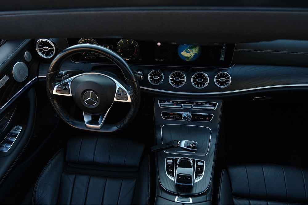 Mercedes-benz E200 AMG line