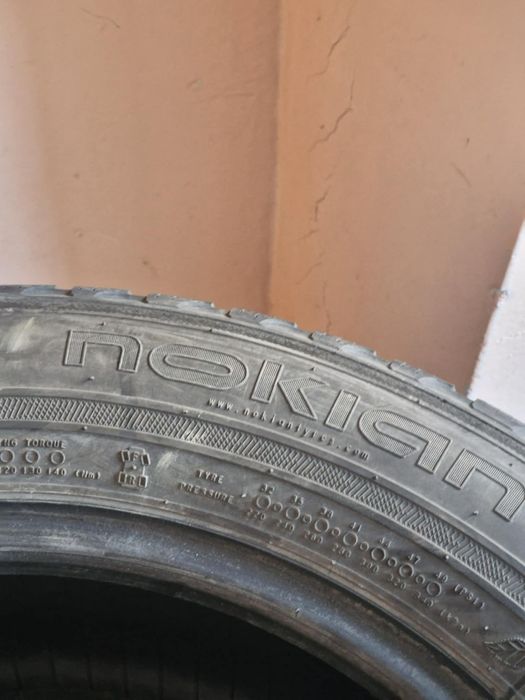 Гуми 215-60-17 зимни