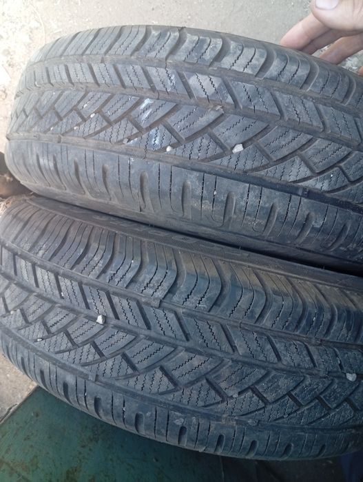 Продам две покрышки 175/70/14.