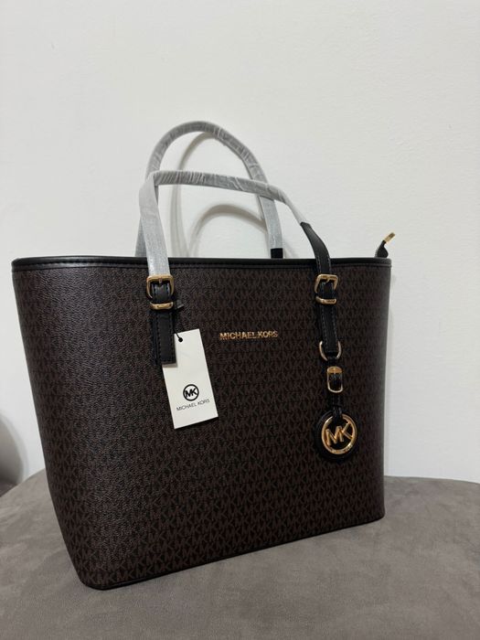 Vand geanta noua Michael Kors