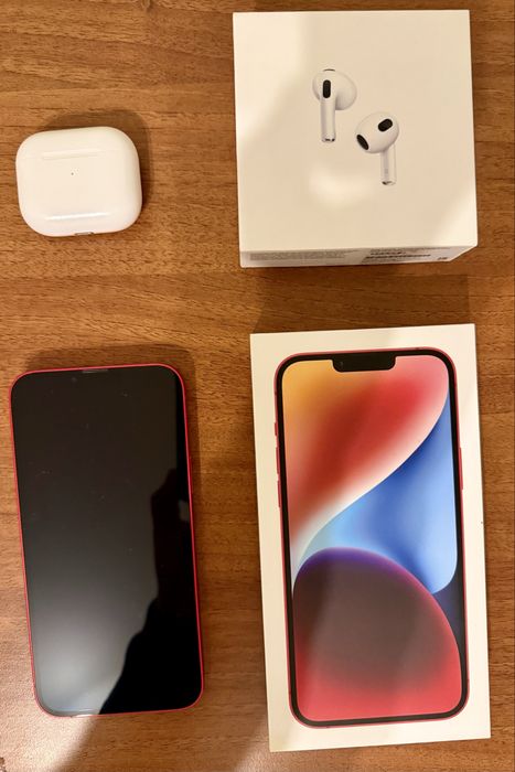 iPhone 14 Plus 128 GB и Airpods 3 Gen
