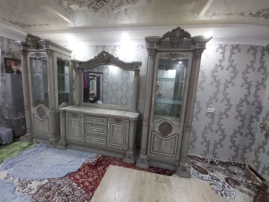 Уйдаги мебель сотилади срочно