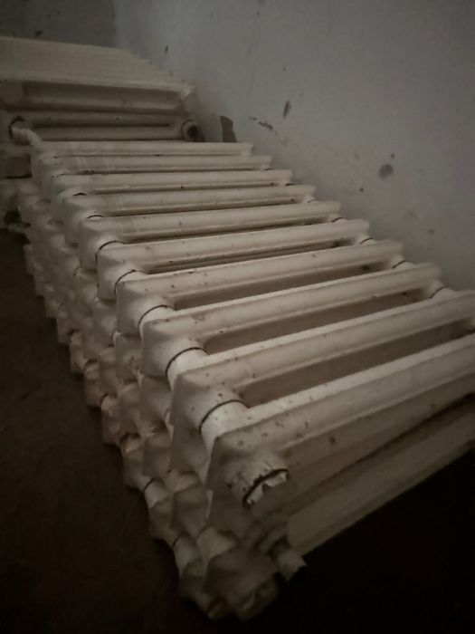 Продается котел и батареи