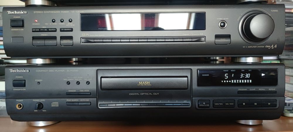 Technics SL PG 590 - compact disc player