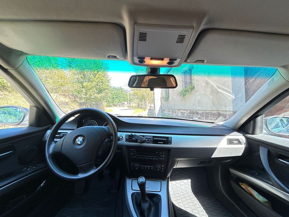 Vând BMW seria 3 320d e90 163cp