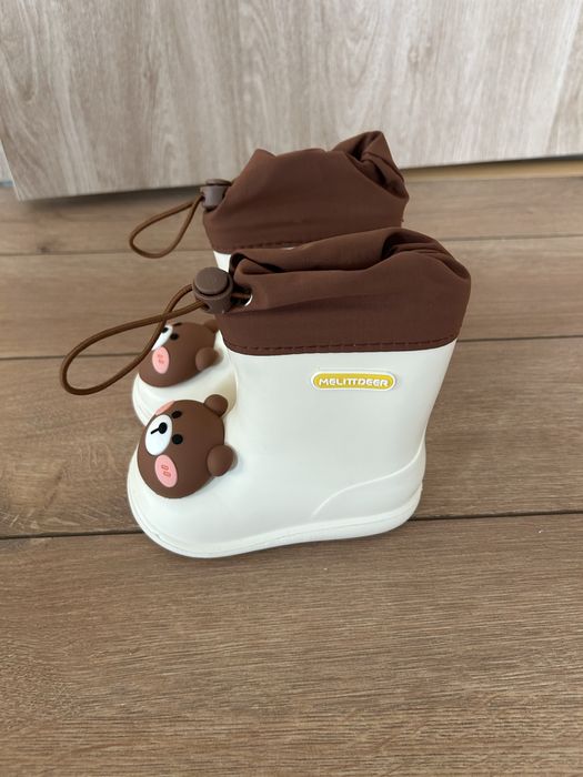 Нови бебешки ботуши, номер 23,5