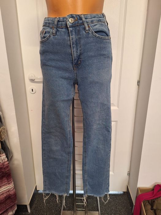 Blugi dama S impecabili!