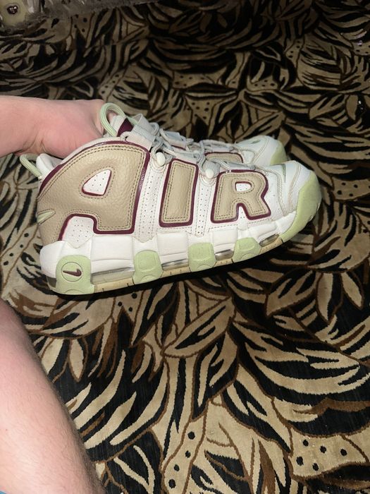 Adidasi nike air uptempo