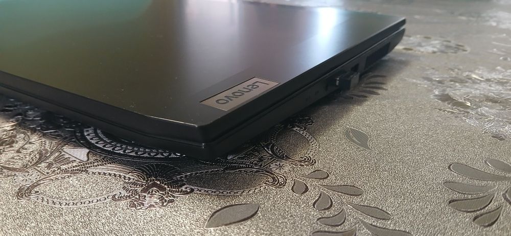 Vand laptop lenovo gaming ideapad3 15IHU6
