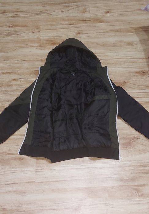 Vând Geaca de Iarna / Toamna