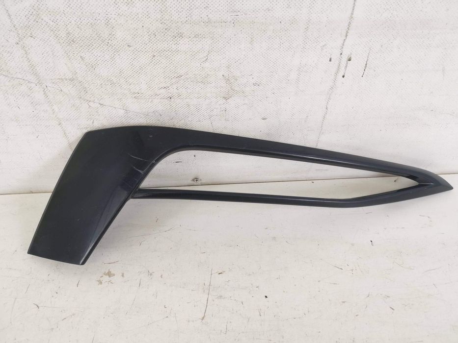 Орнамент Решетка Проектор Десен БМВ Серия 5 Г30 / BMW Seria 5 G30 - Ор