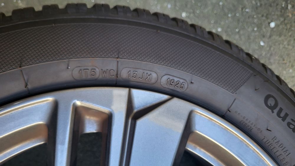Jante originale Peugeot model 2022 5x108 r16 cu anvelope NOI