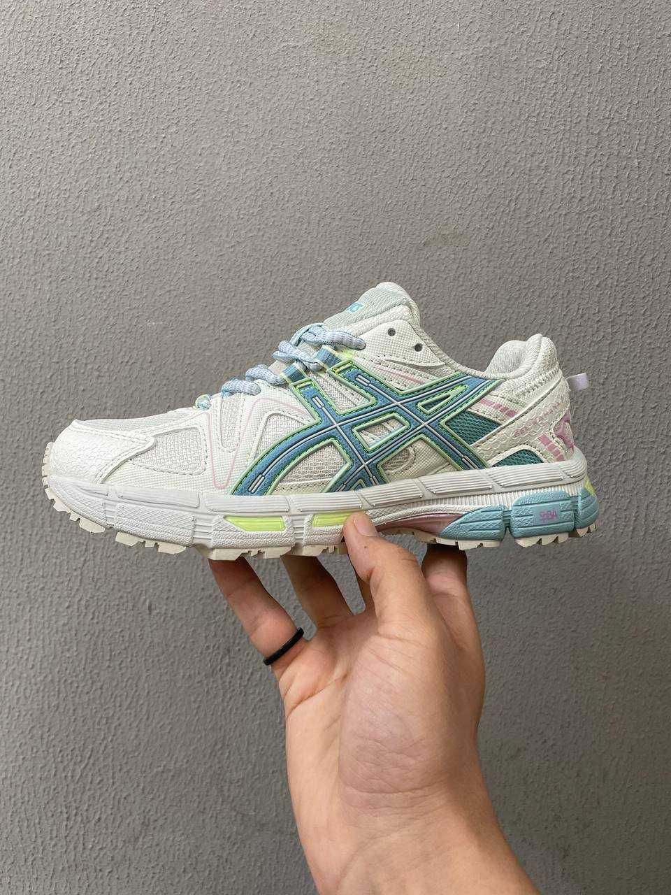 Asics Gel-Kahana 8 0098