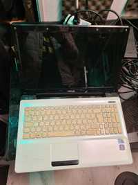 Defect Laptop "15,4 Asus X52F