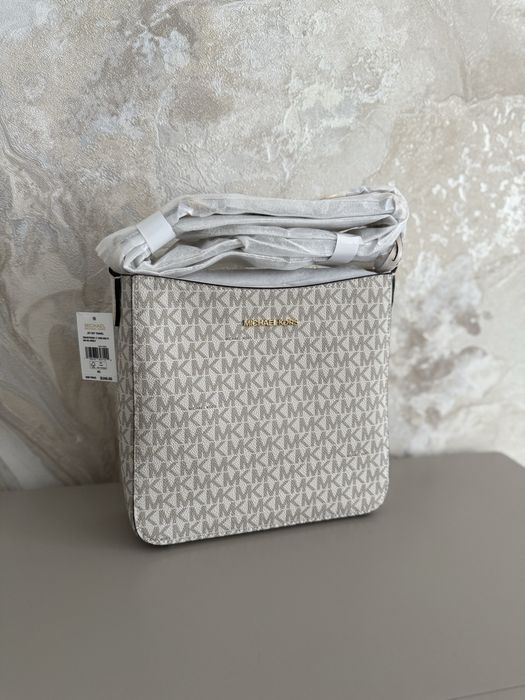 Продам сумочку Michael Kors (оригинал)