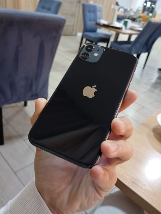 Айфон 11 в отличном состоянии