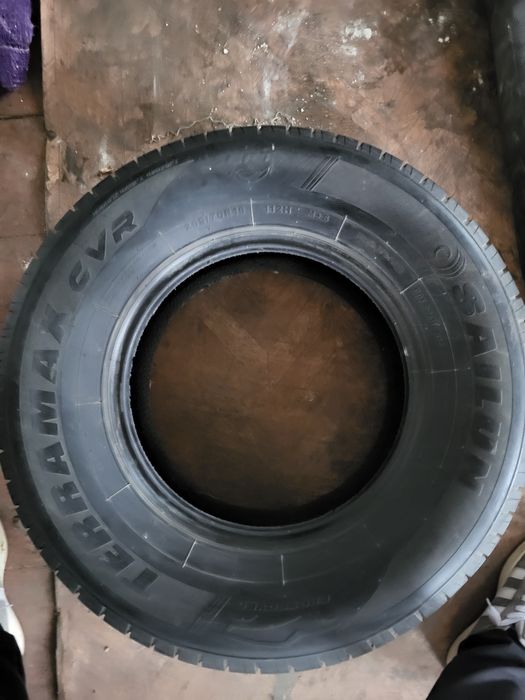 продам шину от крузака