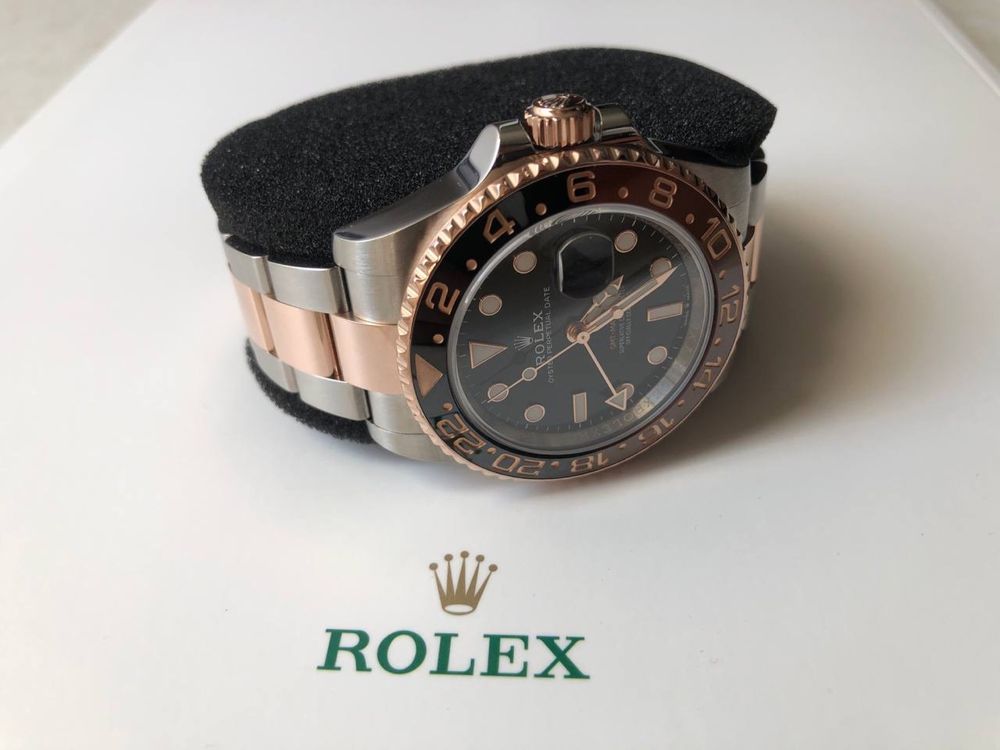 Часовник Rolex GMT-Master II Root Beer 18K Rose Gold & Steel