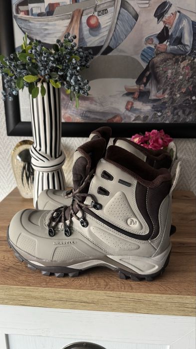 Дамски зимни хайкинг обувки Merrell номер 40
