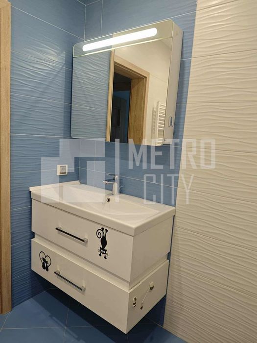 Продава се Тристаен апартамент в София, Младост 2 - 100 кв.м за 11 €/кв.м - Снимка #10