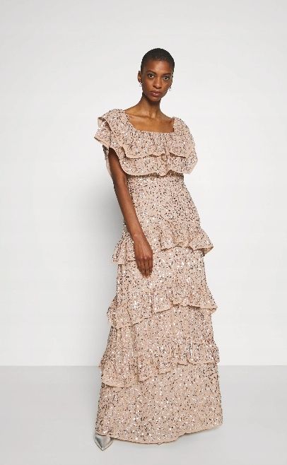 Rochie crem Champagne paiete si volane