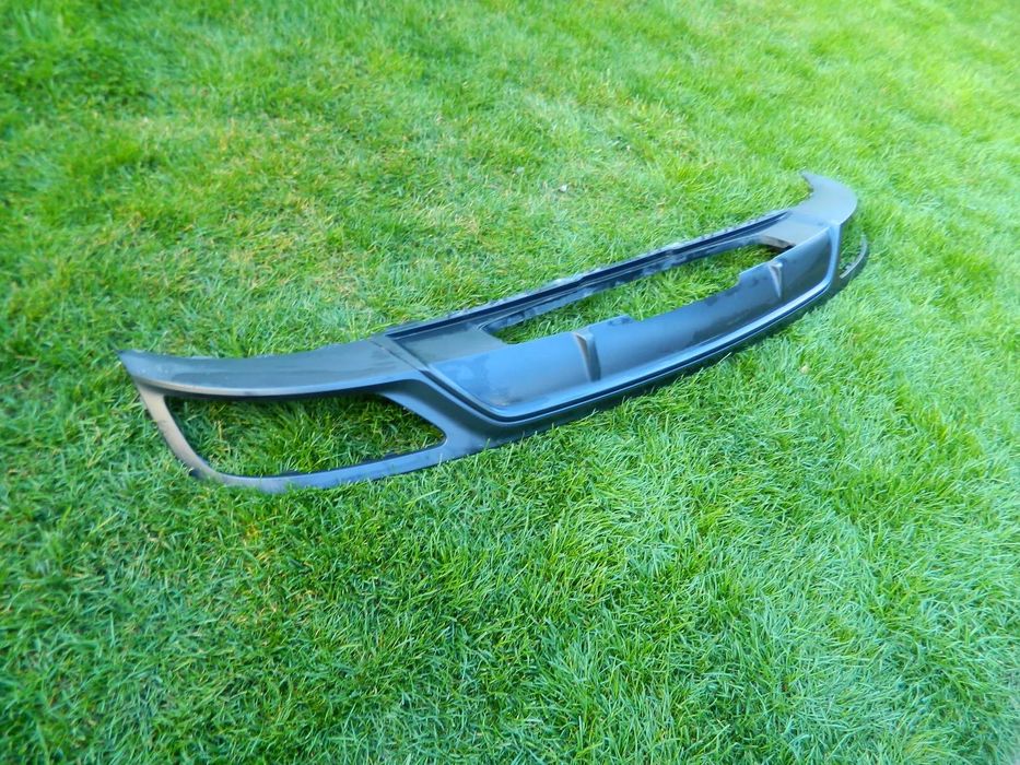 Difuzor bara spate Audi Q8 S-line model 2021-2023 cod 4M8807941F