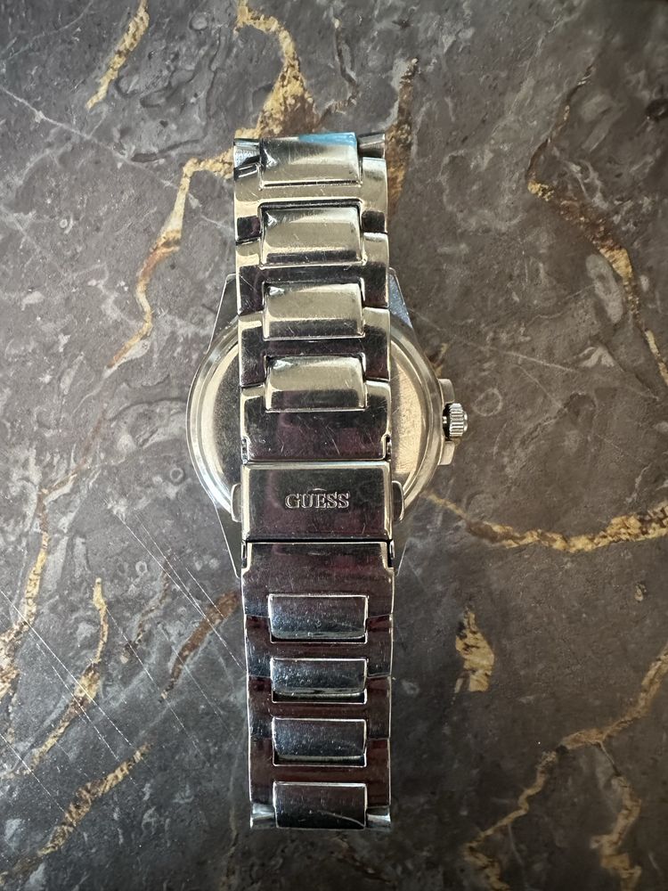 Дамски часовник Guess