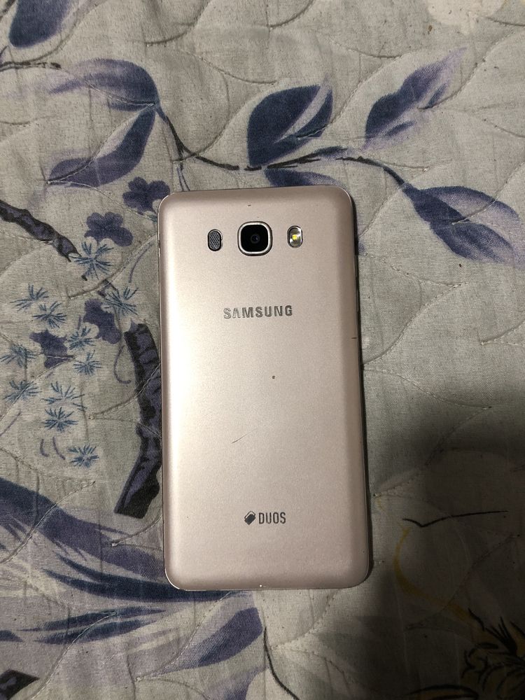 Samsung j7 arzon