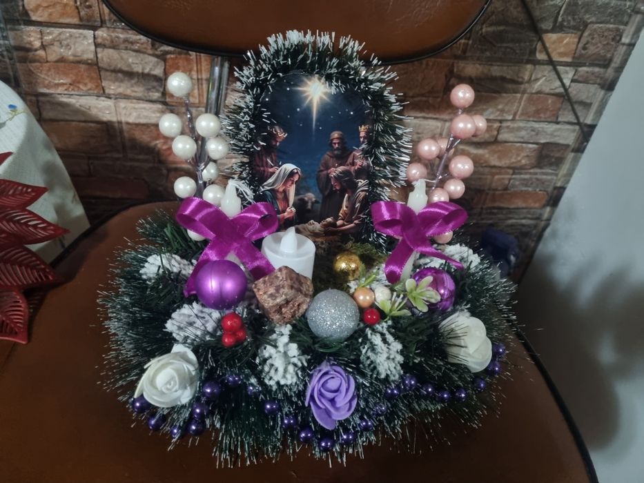 Ornamente disponibile