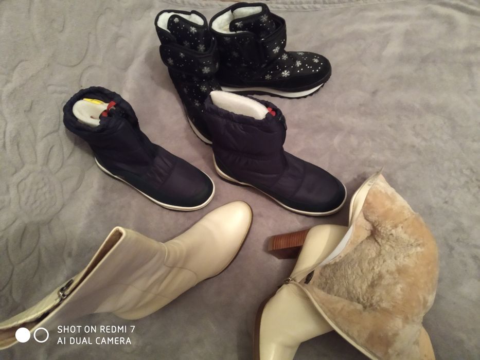 Продам женскуб обувь