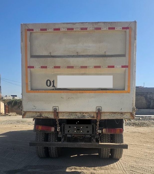 Самосвал HOWO 28 кублик 50 тонна 2021 йил