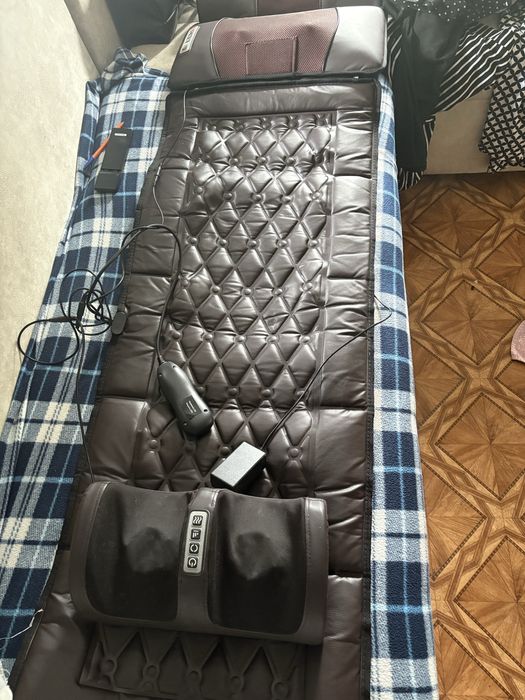 Продам массажер,для всего тела.