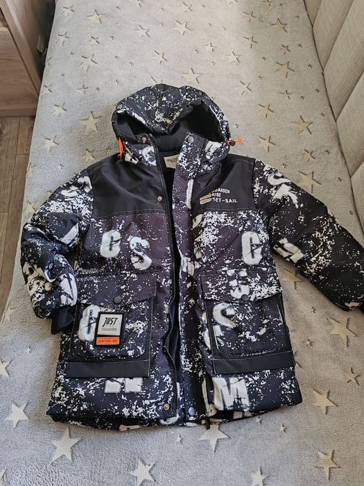 Продам куртку (зима)