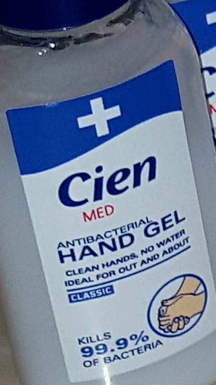 gel de maini Cien si Lacura