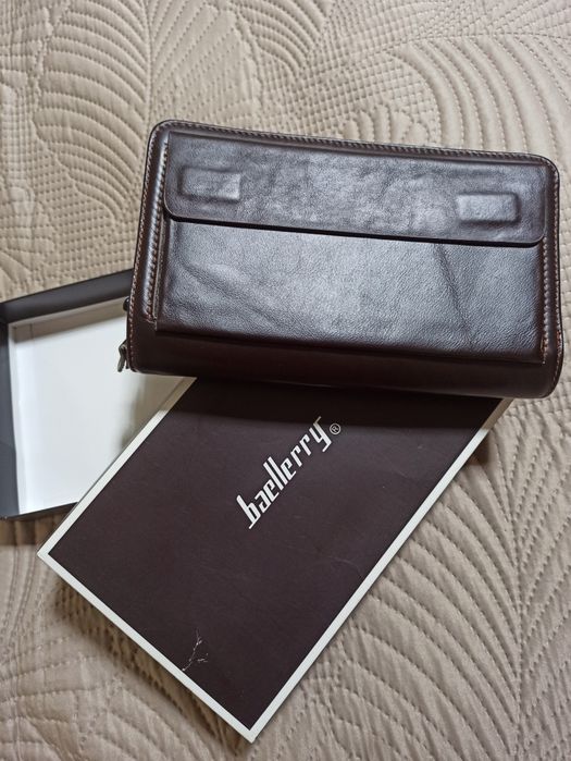 Барсетка из натуральной кожи