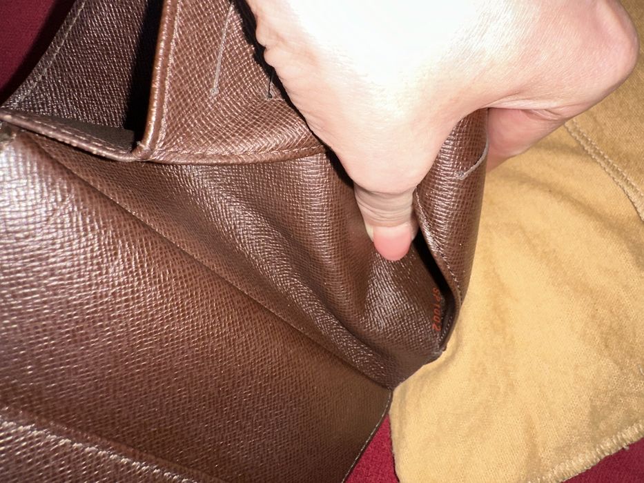 Louis Vuitton Autentic Damier Wallet